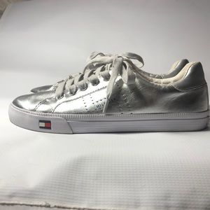 Tommy Hilfiger sneakers